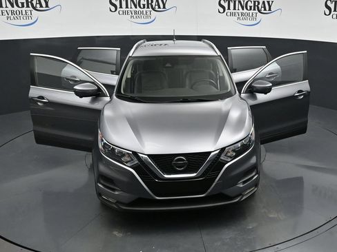 Used 2022 Nissan Rogue Sport SV w/ Technology Package FWD image 34