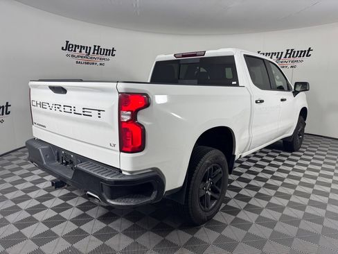 Used 2021 Chevrolet Silverado 1500 LT Trail Boss w/ Convenience Package II AWD/4WD image 7