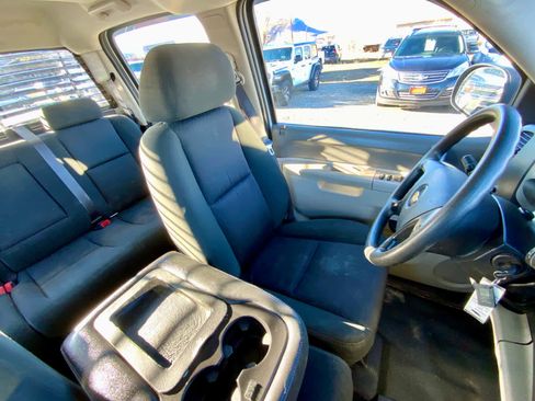 Used 2012 Chevrolet Silverado 2500 W/T image 24