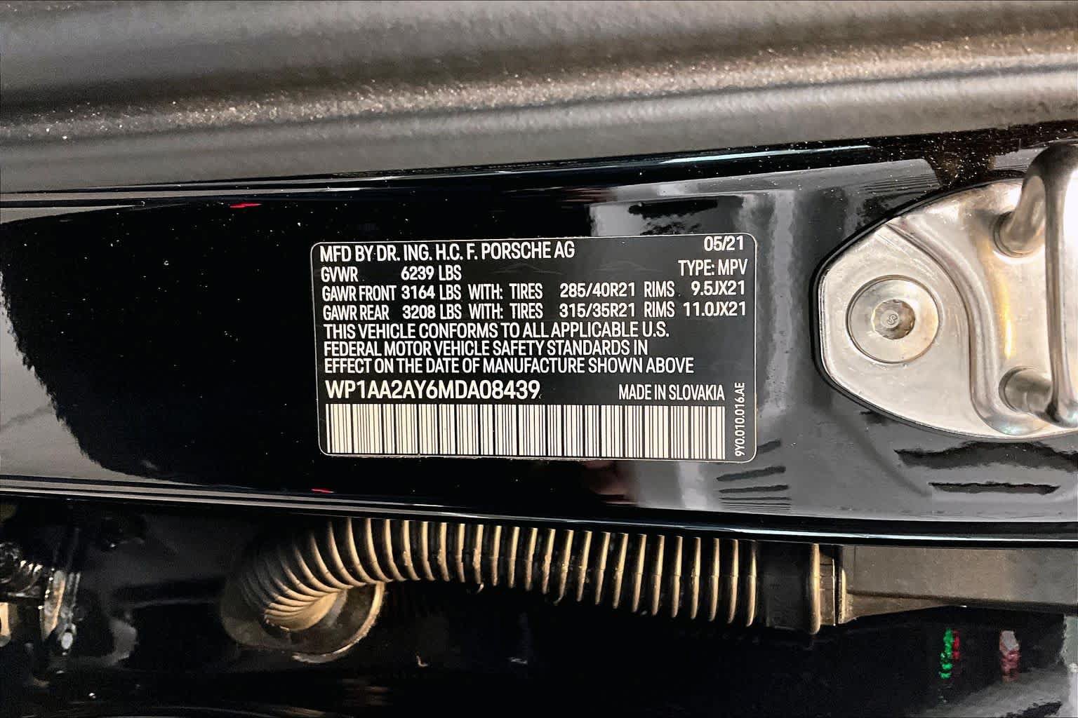 Used 2021 Porsche Cayenne AWD/4WD image 33
