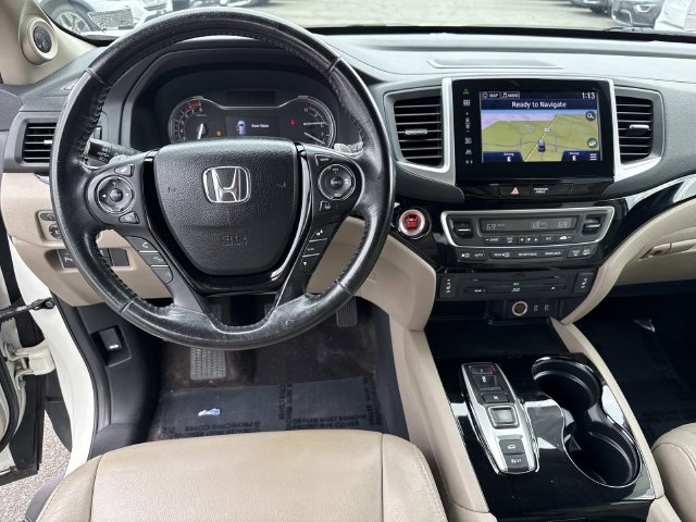 Used 2016 Honda Pilot Touring image 18