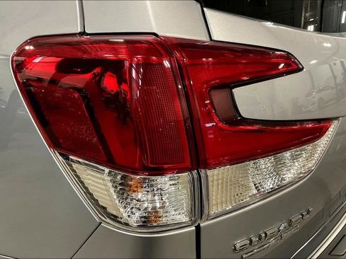Used 2022 Subaru Forester Limited image 29