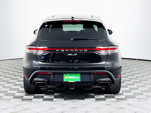 Used 2023 Porsche Macan image 8