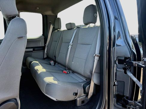 Used 2019 Ford F150 XLT w/ Trailer Tow Package RWD image 22