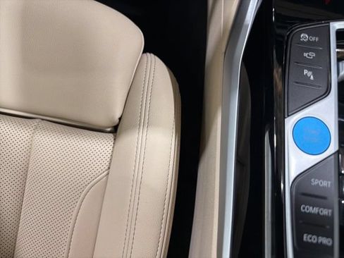 Certified 2023 BMW i4 eDrive35 w/ Premium Package RWD image 38
