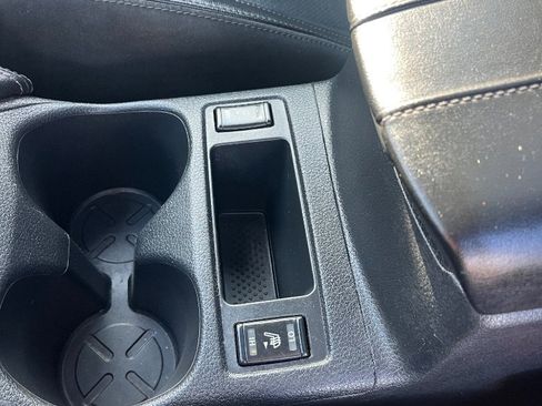 Used 2017 Nissan Rogue SL w/ SL Premium Package image 11