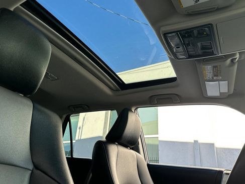 Used 2023 Toyota 4Runner SR5 Premium image 18