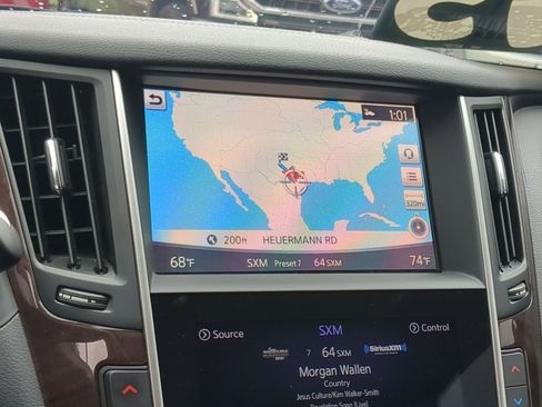 Used 2019 INFINITI Q50 Luxe w/ Essential Package (3.0T Luxe) RWD image 17