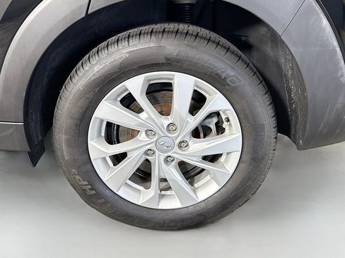 Used 2020 Hyundai Tucson Value FWD image 37