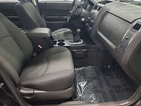 Used 2010 MAZDA Tribute i Sport FWD image 15