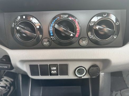 Used 2013 Toyota Tacoma 2WD Regular Cab image 15