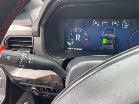 Used 2025 Ford F150 Raptor AWD/4WD image 36