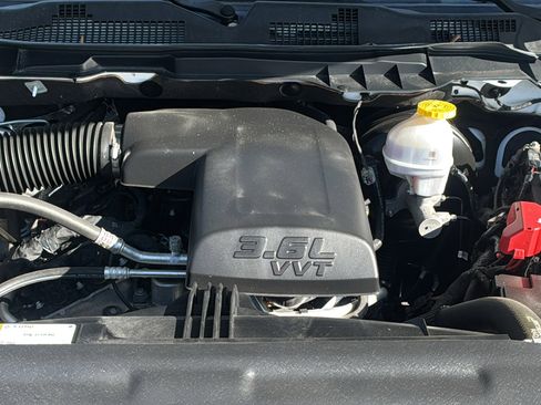 Used 2022 RAM 1500 Classic Warlock w/ Technology Package I image 11