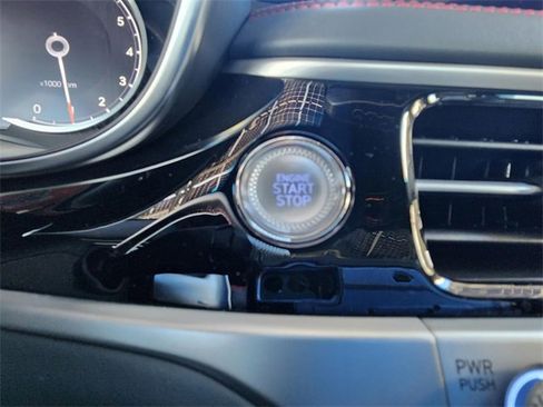 Used 2025 Genesis G70 2.5T w/ Sport Prestige Package image 10