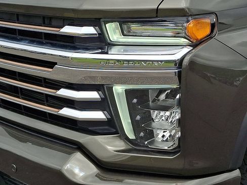 Used 2023 Chevrolet Silverado 3500 High Country AWD/4WD image 9