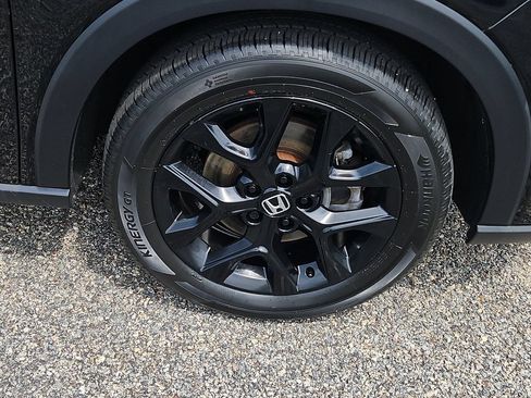 Certified 2024 Honda HR-V Sport image 10