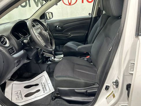 Used 2018 Nissan Versa SV FWD image 22