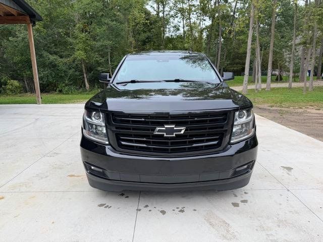 Used 2020 Chevrolet Suburban Premier AWD/4WD image 3