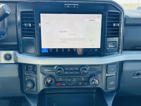 New 2026 Ford F250 XLT w/ XLT Premium Package AWD/4WD image 18