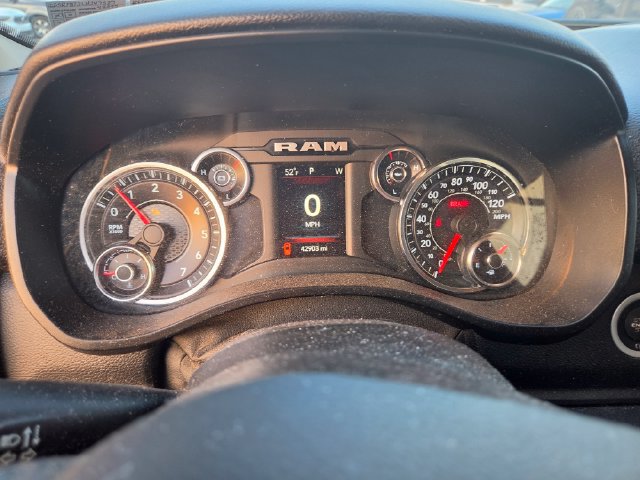 Used 2020 RAM 1500 Big Horn AWD/4WD image 4