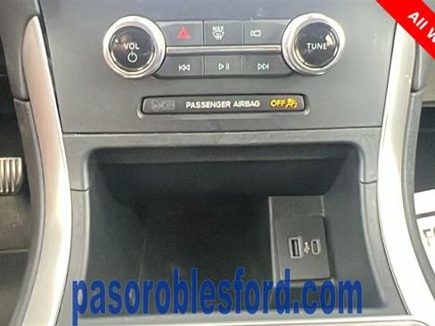 Certified 2024 Ford Edge SEL image 23