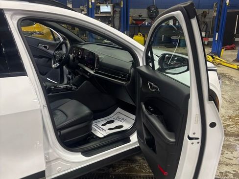 Used 2023 Kia Sportage X-Line w/ X-Line Premium Package image 22