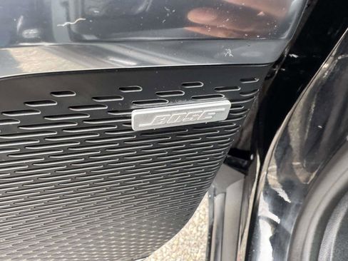 Used 2025 GMC Acadia Elevation w/ Elevation Premium Package image 20