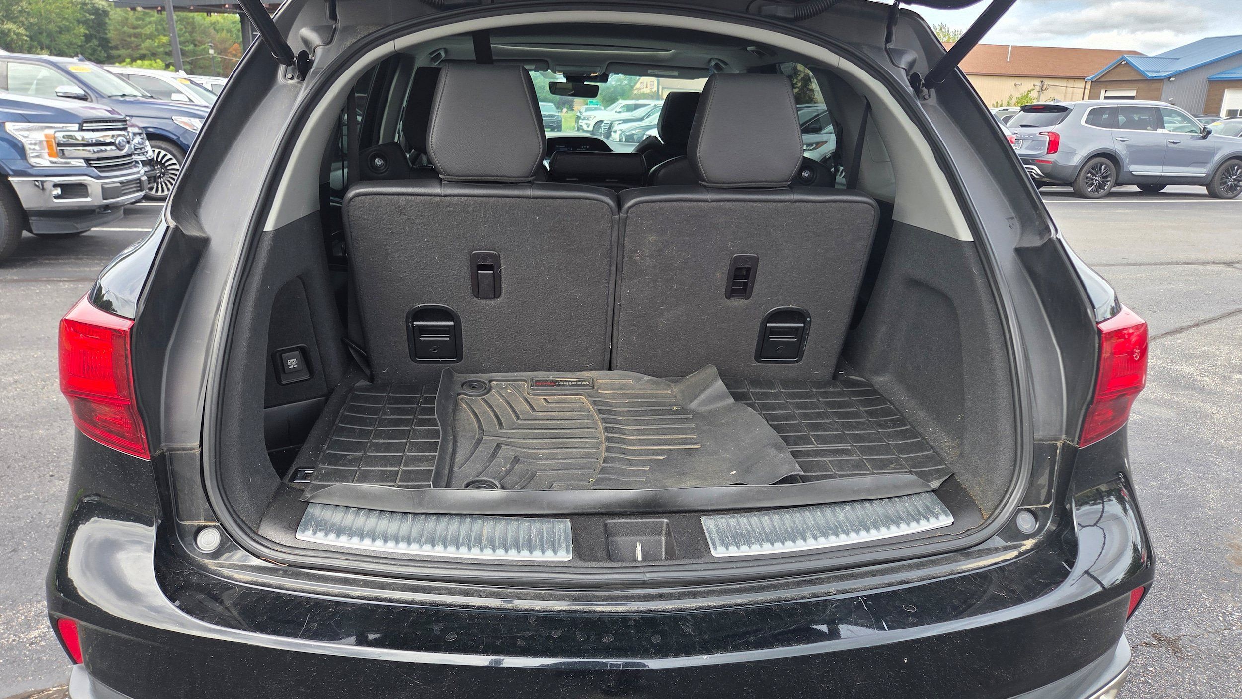 Used 2020 Acura MDX SH-AWD image 9