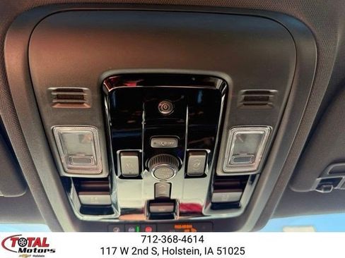 New 2026 Chevrolet Suburban RST w/ Advanced Technology Package AWD/4WD image 29