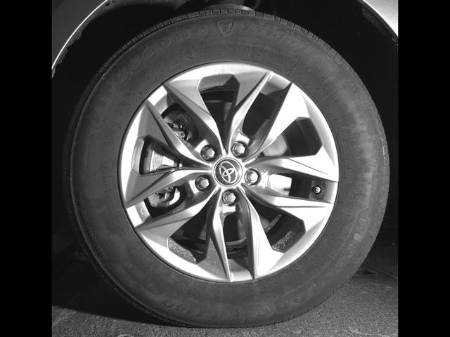 Used 2023 Toyota Sienna LE AWD/4WD image 10