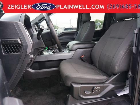 Used 2016 Ford F150 XLT w/ Equipment Group 302A Luxury AWD/4WD image 16