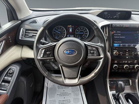 Used 2019 Subaru Ascent Touring w/ Popular Package #2 AWD/4WD image 11