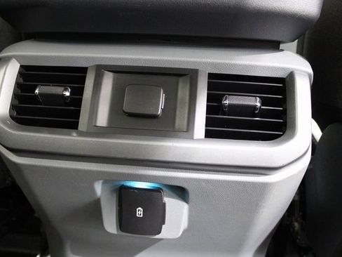 Used 2022 Ford F150 XLT image 28