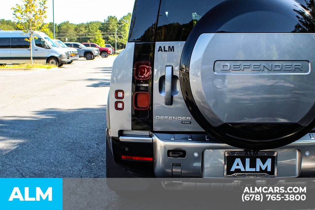 Used 2023 Land Rover Defender 130 SE AWD/4WD image 12