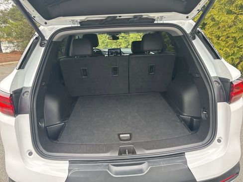 Used 2024 Chevrolet Blazer LT image 27