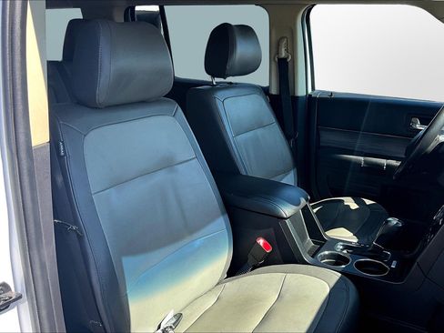 Used 2017 Ford Flex Limited w/ Equipment Group 303A image 7