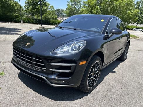 Used 2015 Porsche Macan Turbo AWD/4WD image 3