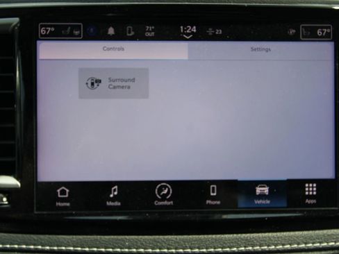 Used 2023 Chrysler Pacifica Touring-L w/ S Appearance Package image 30