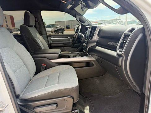 Used 2022 RAM 1500 Big Horn AWD/4WD image 15