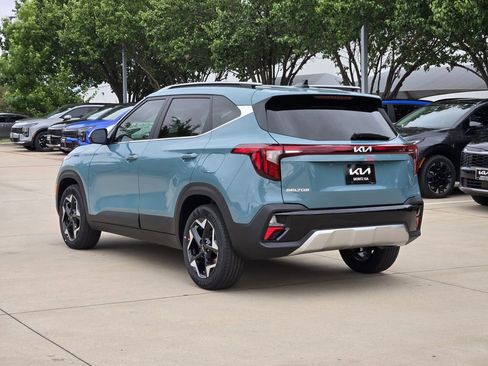 New 2026 Kia Seltos EX FWD image 3