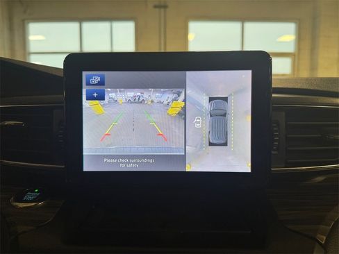 Used 2020 Ford Explorer Limited image 18