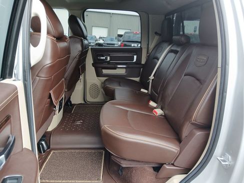 Used 2014 RAM 2500 Longhorn w/ Convenience Group RWD image 26