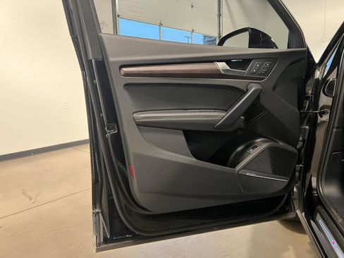 Used 2023 Audi Q5 2.0T Premium Plus w/ Premium Plus Package image 28