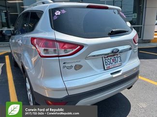 Used 2015 Ford Escape Titanium FWD video 2