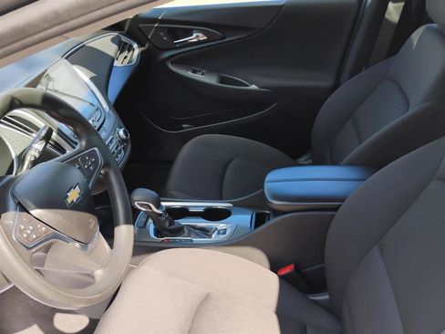 Used 2023 Chevrolet Malibu LT image 18