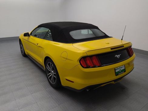Used 2016 Ford Mustang Premium image 5