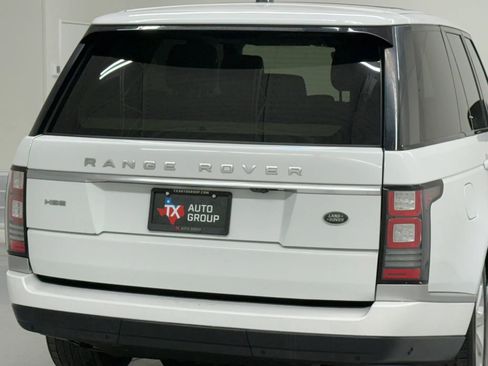Used 2017 Land Rover Range Rover HSE image 15