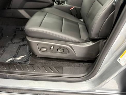 New 2026 Chevrolet Colorado Trail Boss AWD/4WD image 12