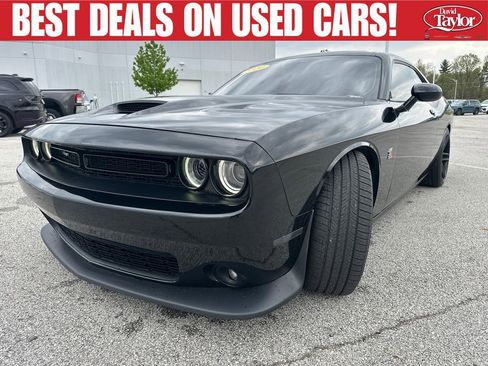 Used 2020 Dodge Challenger R/T Scat Pack RWD image 8