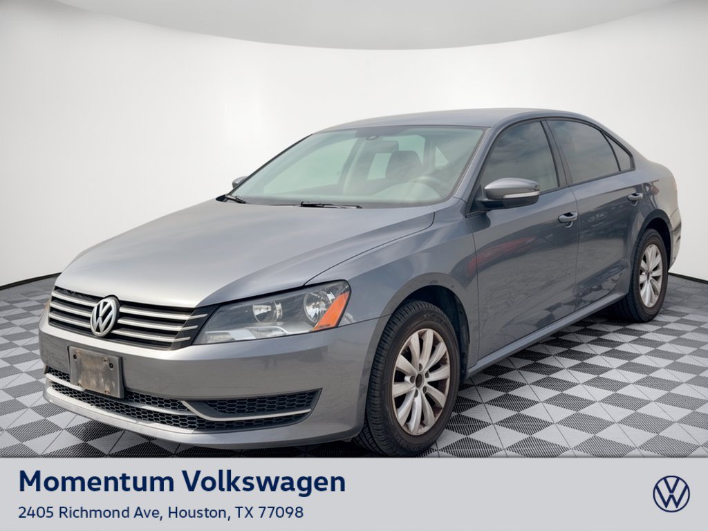 Used 2013 Volkswagen Passat 2.5 S FWD image 1
